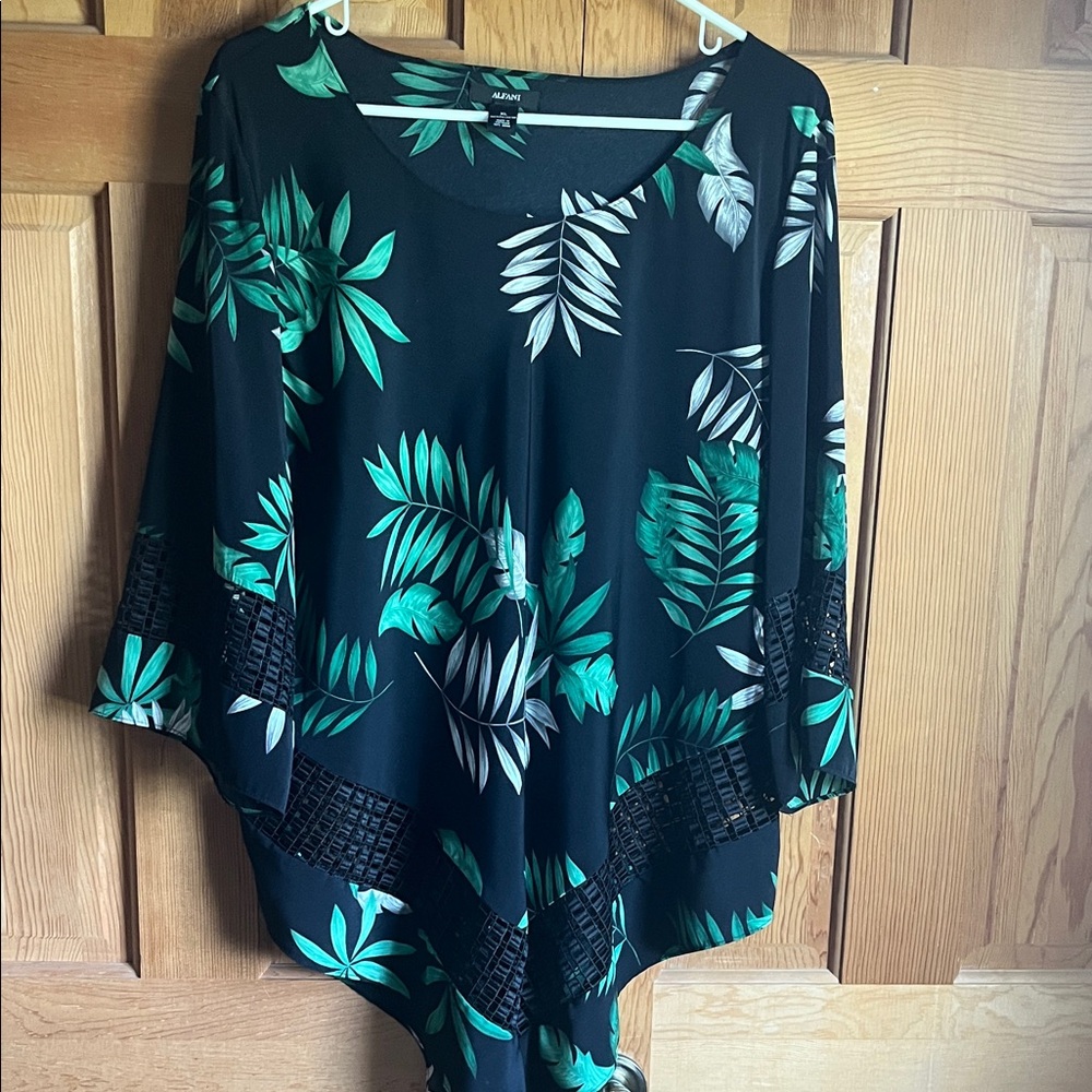 Alfani Black and Green Leaf Print Blouse